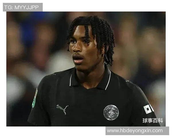 21号球衣的黑人足球明星背后的传奇故事与辉煌成就 21号球衣的黑人足球明星背后的传奇故事与辉煌成就