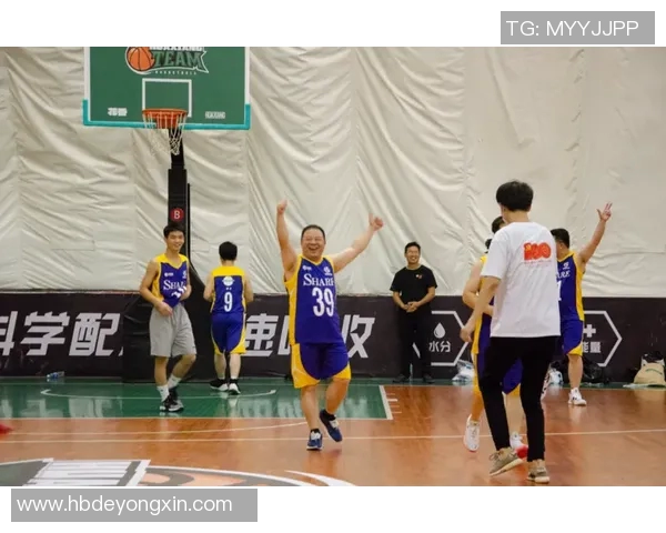 南京篮球队团队协作变革引发热议助力球队新篇章 南京篮球队团队协作变革引发热议助力球队新篇章