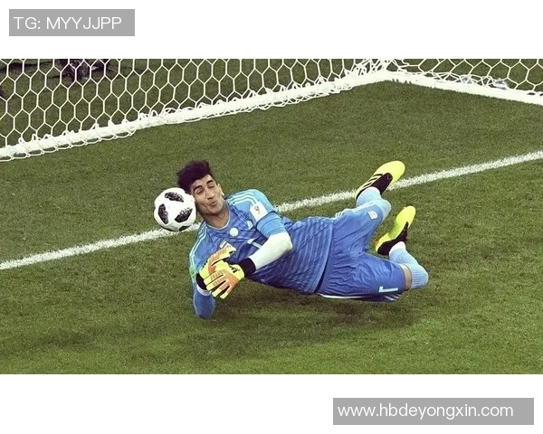 新闻直播频道聚焦足球明星背后的故事与荣耀瞬间 新闻直播频道聚焦足球明星背后的故事与荣耀瞬间