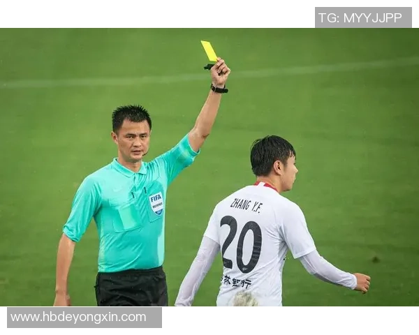 张宇峰在足球场上的传奇之路与不屈精神的完美结合 张宇峰在足球场上的传奇之路与不屈精神的完美结合